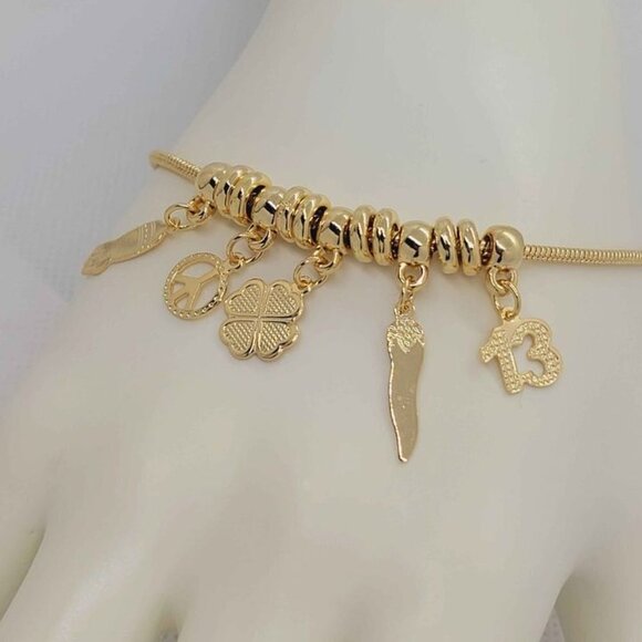 Brazilian 18k Gold Filled Multi Charms  Bracelet - Picture 1 of 4